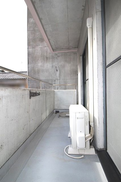高知市はりまや町１丁目の賃貸マンションのバルコニー|開放的で明るい空間を演出してくれるバルコニーです