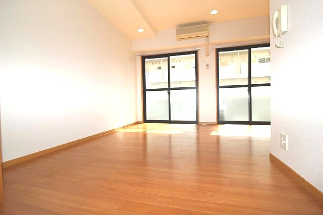 高知市はりまや町１丁目の賃貸マンションの居間・リビング|おしゃれなリビングです