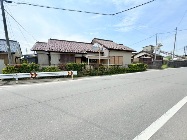 鶴ヶ島市町屋　建築条件なし売地　東武越生線『西大家駅』徒歩3分　【新町小学区】の前面道路含む現地写真