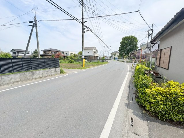 鶴ヶ島市町屋　建築条件なし売地　東武越生線『西大家駅』徒歩3分　【新町小学区】の前面道路含む現地写真