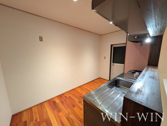 曙町測点戸建2のキッチン