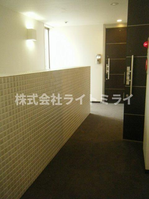 ＴＨＥ　ＲＥＳＩＤＥＮＣＥのロビー| 