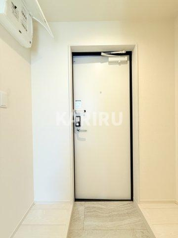 ハーモニーテラス鶴見緑地の玄関