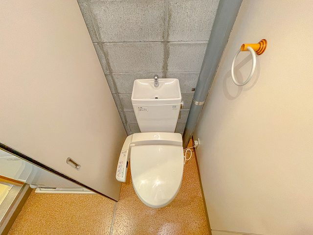 Benefit　HARIMAYAのトイレ|ゆったりとした空間のトイレです
※反転の場合あり