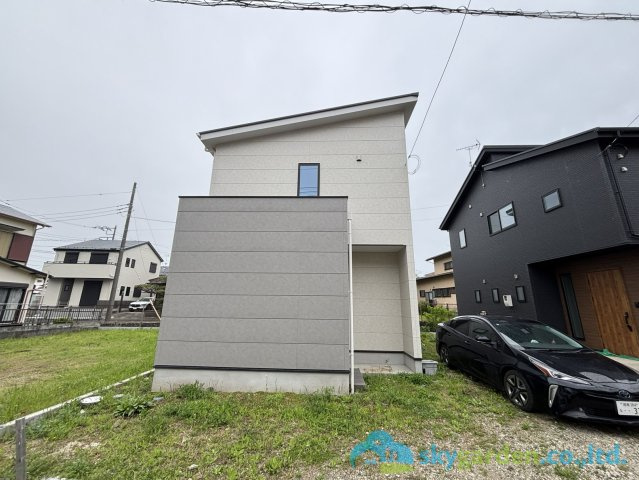 小田原市酒匂　築後未入居戸建　全2棟1号棟の外観