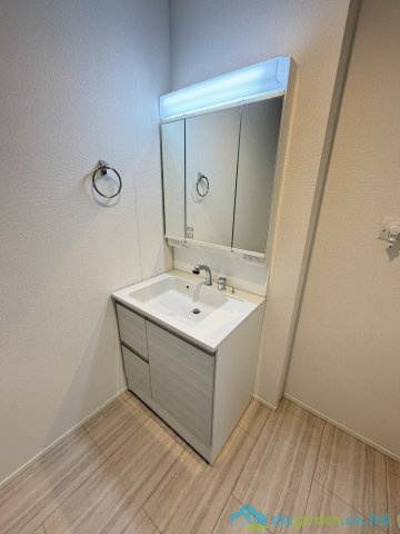 大磯町国府本郷18期　新築戸建　全1棟1号棟の独立洗面台