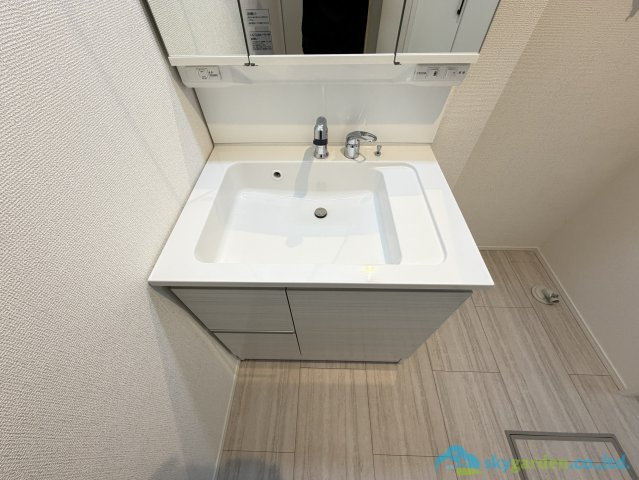 大磯町国府本郷18期　新築戸建　全1棟1号棟の独立洗面台