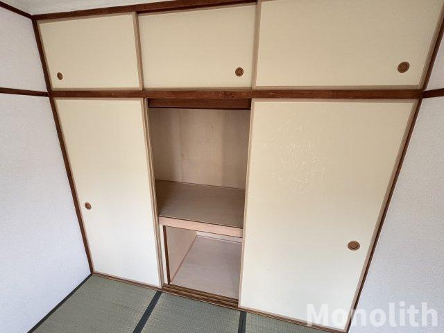 鶴山台30号棟の収納