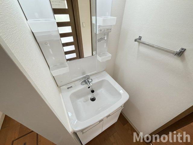 鶴山台30号棟の洗面所