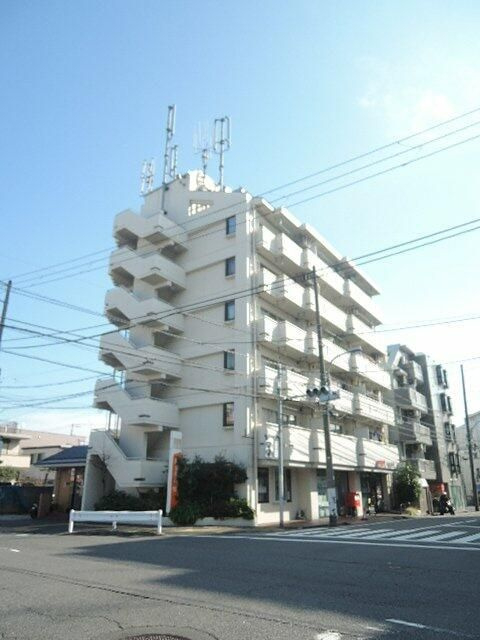 イワタハイツ
