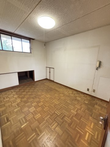 【洋室】 | 西区春日7丁目