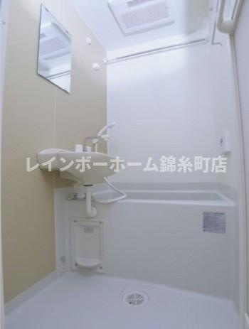 足立区梅田１丁目のアパートの浴室