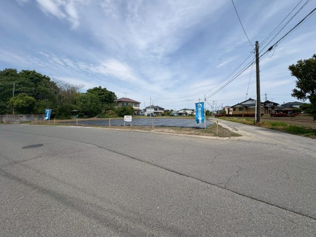 川越市鴨田　建築条件なし売地　西武新宿線『本川越駅』バス12分　【芳野小学区】の外観