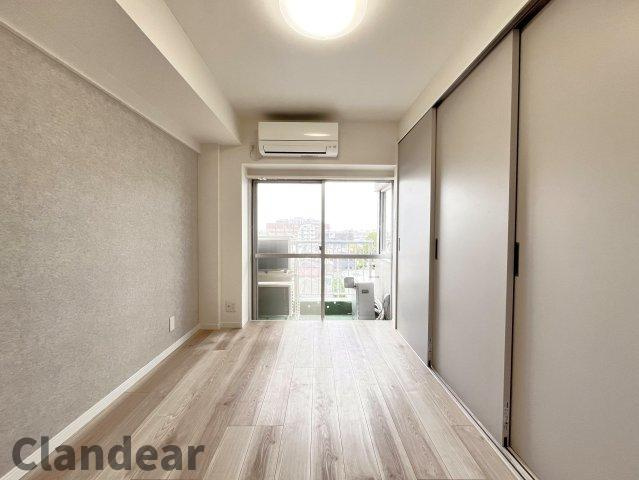お花茶屋ダイヤモンドマンションの洋室|ドキドキの新生活も、安心してスタート。ぴったりの住まいを見つけませんか？クランディアが一緒に住まい選びをサポートします‼　まずは、お気軽にお問合せください　＃クランディア