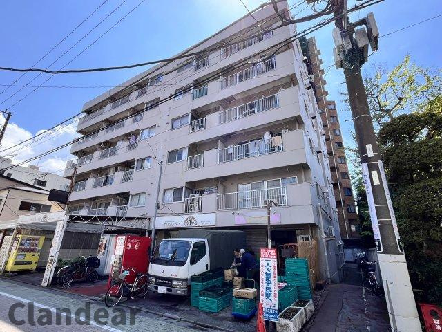 お花茶屋ダイヤモンドマンションの外観|ドキドキの新生活も、安心してスタート。ぴったりの住まいを見つけませんか？クランディアが一緒に住まい選びをサポートします‼　まずは、お気軽にお問合せください　＃クランディア