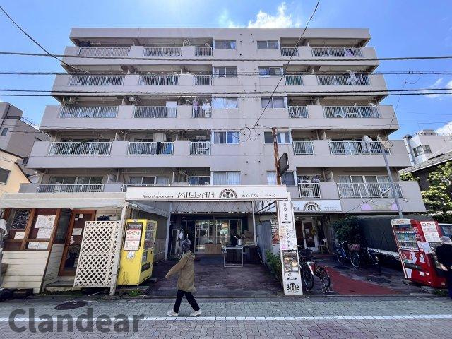 お花茶屋ダイヤモンドマンションの外観|ドキドキの新生活も、安心してスタート。ぴったりの住まいを見つけませんか？クランディアが一緒に住まい選びをサポートします‼　まずは、お気軽にお問合せください　＃クランディア