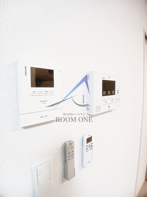 アンソレイユもみじ山のセキュリティ|モニター付きインターホンです。