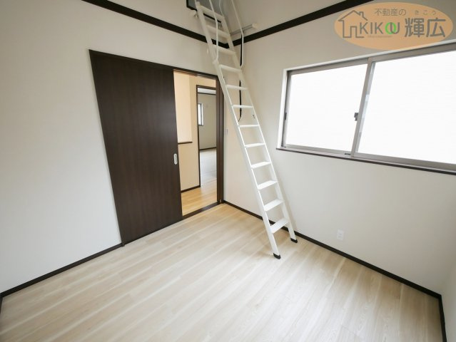明石市大久保町大久保町　中古戸建の洋室