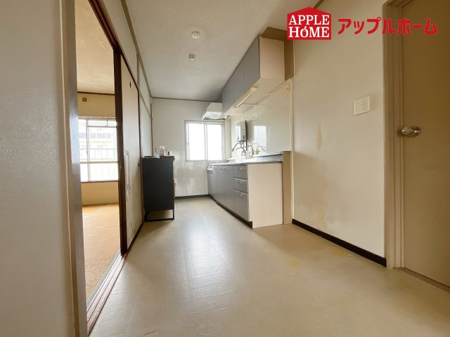 [中古マンション] 熊谷市銀座 熊谷銀座団地 17号棟のキッチン