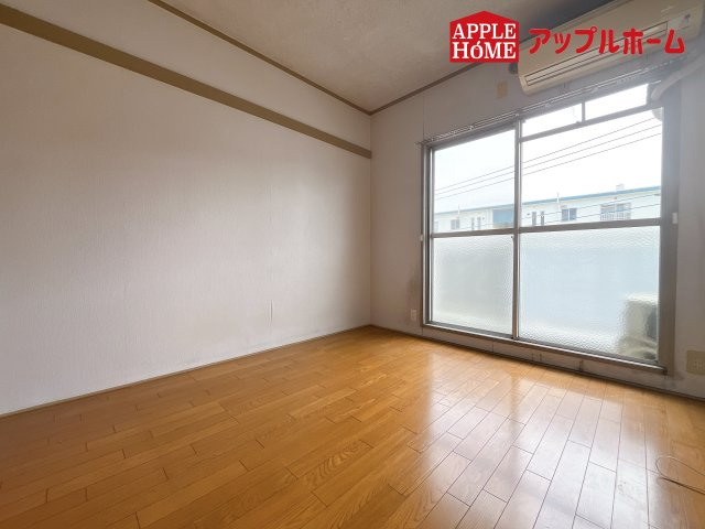 [中古マンション] 熊谷市銀座 熊谷銀座団地 17号棟の洋室