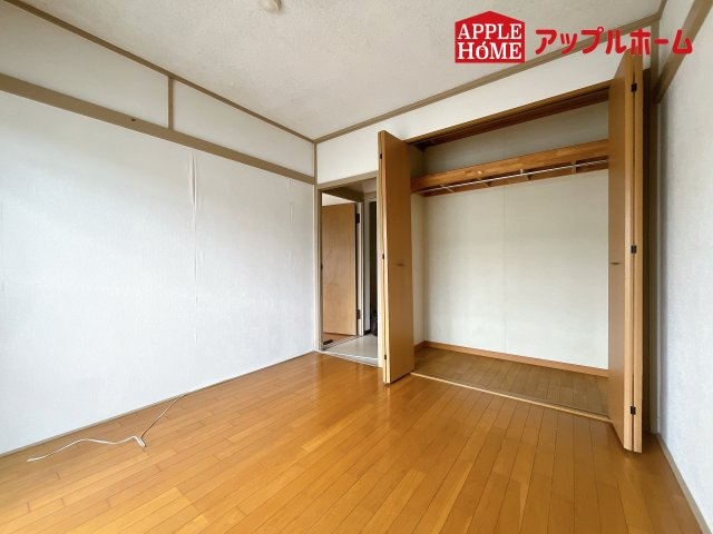 [中古マンション] 熊谷市銀座 熊谷銀座団地 17号棟の洋室