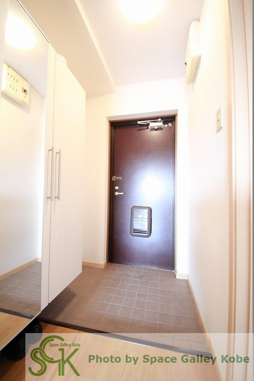ビサイド大蔵谷の玄関|※お部屋により仕様が異なる場合があります※