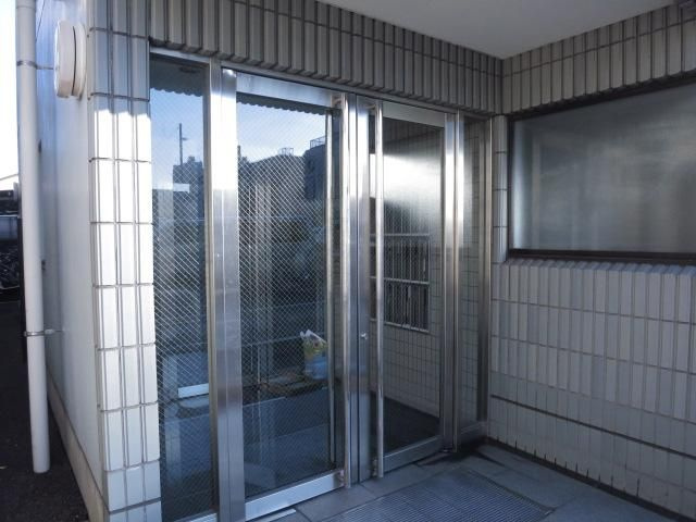 ミルリーフＭⅢのエントランス