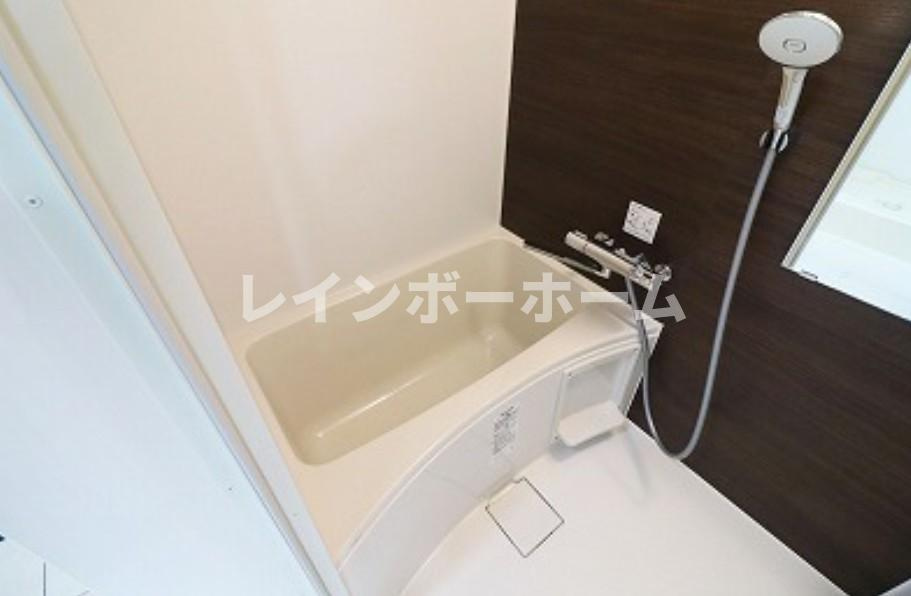 グランクオール綾瀬南の浴室