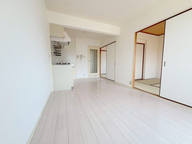 ロイヤルメゾン仁川IIの内装|きれいな内装です