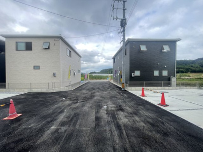 【外観】 | 八重瀬町与座（全6棟）6号棟 | 敷地延長部分♪