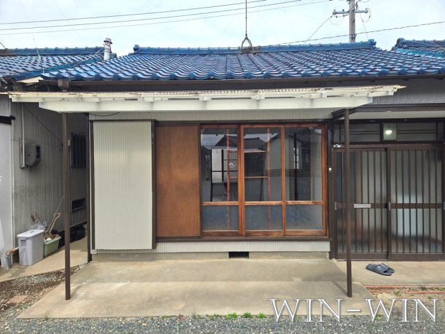 豊橋市横須賀町貸家の外観