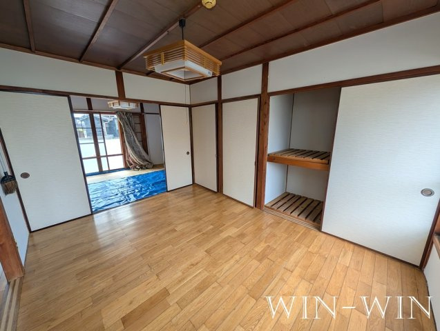 豊橋市横須賀町貸家の居間・リビング