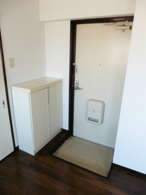 【玄関】 | リビエール朝霞 | ※他部屋参考写真