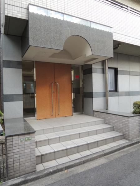 サンピア西須賀のエントランス