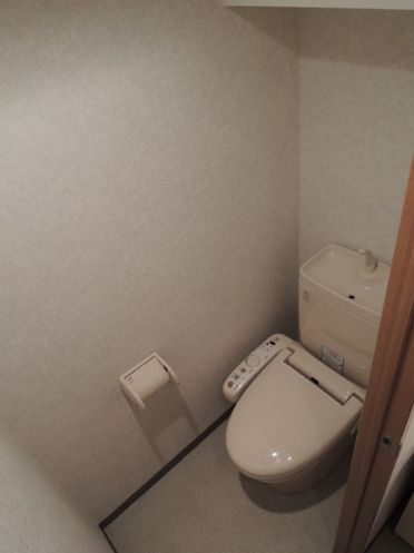サンピア西須賀のトイレ|※別室参考写真です。