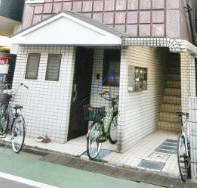 大和屋第二ビルのエントランス|エントランスです。