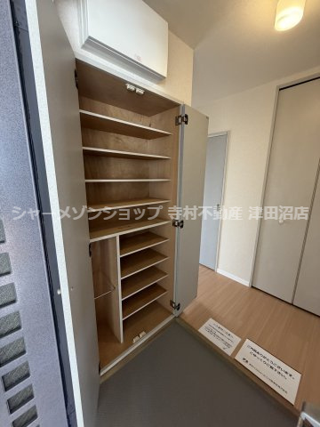 ファミール弍番館の収納