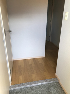 【玄関】 | ソレイユ