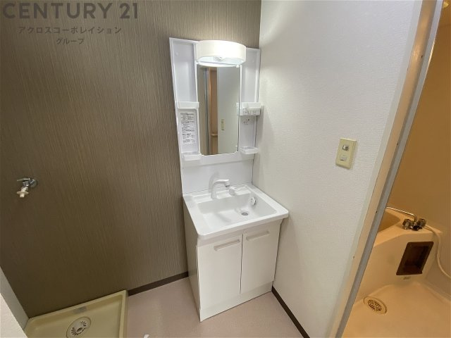 独立洗面化粧台付きでおすすめです！
