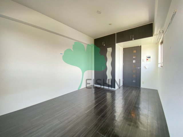 CLUB　ORIENT　BLD No.81　AMARIGE(ORIENT　No.81)の居間・リビング|アレンジ自由自在の広々空間です！