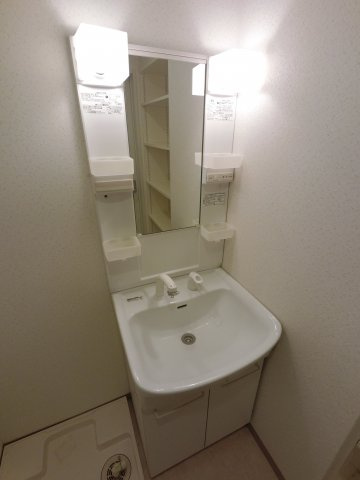 【独立洗面台】