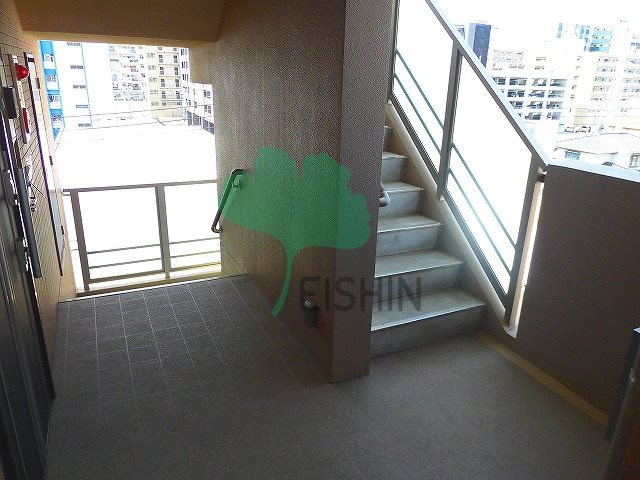 ピュア博多駅南2番館
