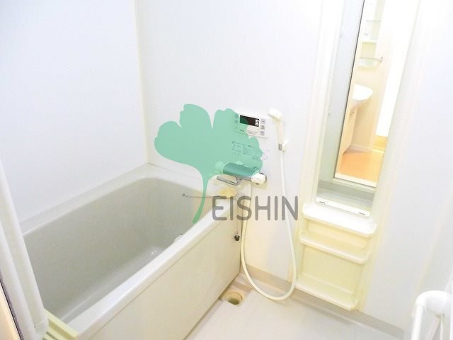 ピュア博多駅南2番館の浴室|清潔感のある浴室です！