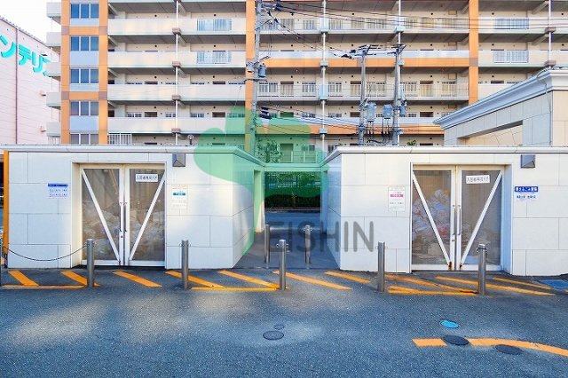 No.70　HARBOR SOUTH TOWER(No.70　ハーバーサウスタワー)|入居者専用のごみ捨て場です