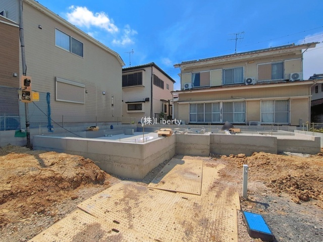取手市新取手1丁目1期　新築戸建の前面道路含む現地写真