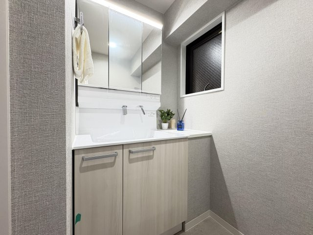 ライオンズマンション小岩第3の独立洗面台|ドキドキの新生活も、安心してスタート。ぴったりの住まいを見つけませんか？クランディアが一緒に住まい選びをサポートします‼　まずは、お気軽にお問合せください　＃クランディア