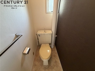 シンプルで使いやすいトイレです