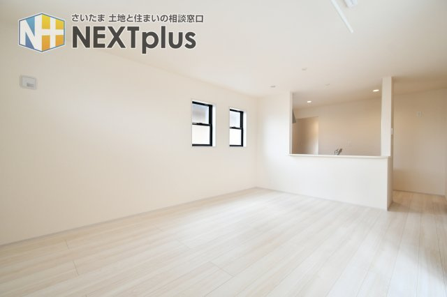 白岡市篠津　全1棟　1号棟の居間・リビング