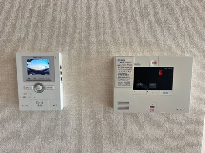 【セキュリティ】 | クエスタ | モニター付きインターホン、セコムホームセキュリティ