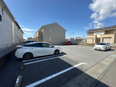 【駐車場】 | クエスタ | 駐車場
